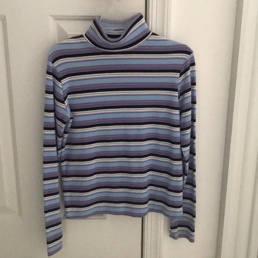 Girl’s stripped turtle neck